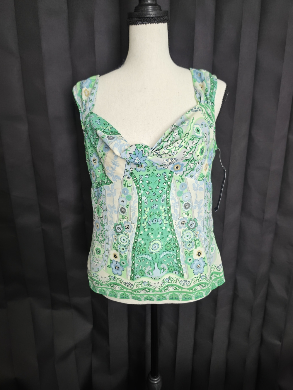 Jones Wear Green Floral Sweetheart Camisole